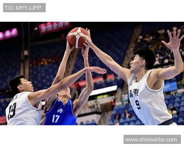 山东u22男篮13分大胜北京前进决赛，三将合砍76分，外线三分显威力，巩晓彬换人显奇效，硬仗广东压力之下争金！