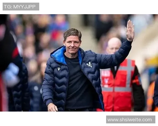 格拉斯纳谈对阵曼联：一周内第三次对三后卫阵型的球队很风趣